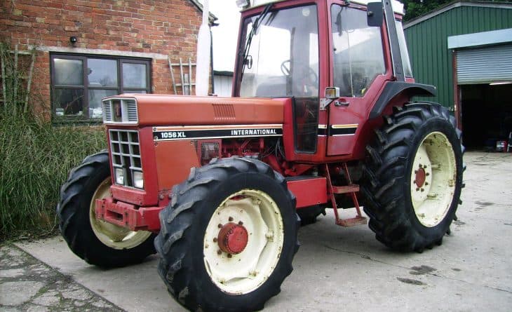 1983 Vintage Classic International 1056XL 4wd Tractor, 105 hp, 7,164 hours, Y-1983. SOLD