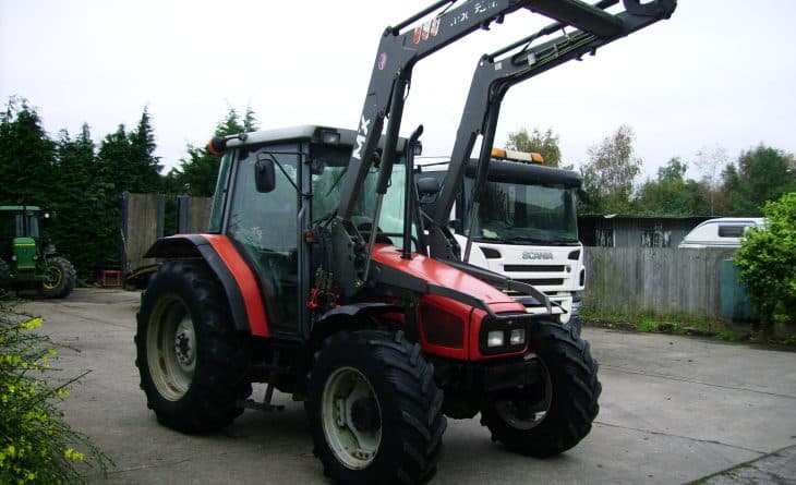 2001 Massey Ferguson 4255 4wd c/w MX75U Power Loader, 4,836 hours, Year 2001 SOLD