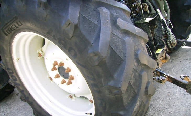 2009 Deutz-Fahr AgroFarm 100 4wd c/w Quickie Q40 Power Loader SOLD