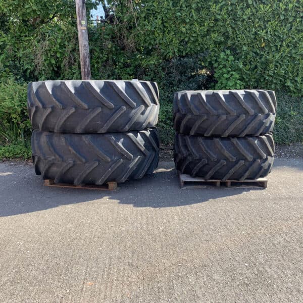 Used Equipment  null - Used Wheels - USED Full Set of New Holland T7 SWB Wheels & Tyres For Sale
